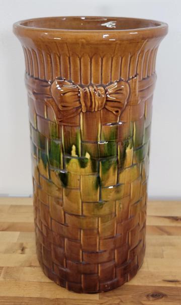 Late 19th C. English Majolica Basket Weave Umbrella Stand (1 of 9)