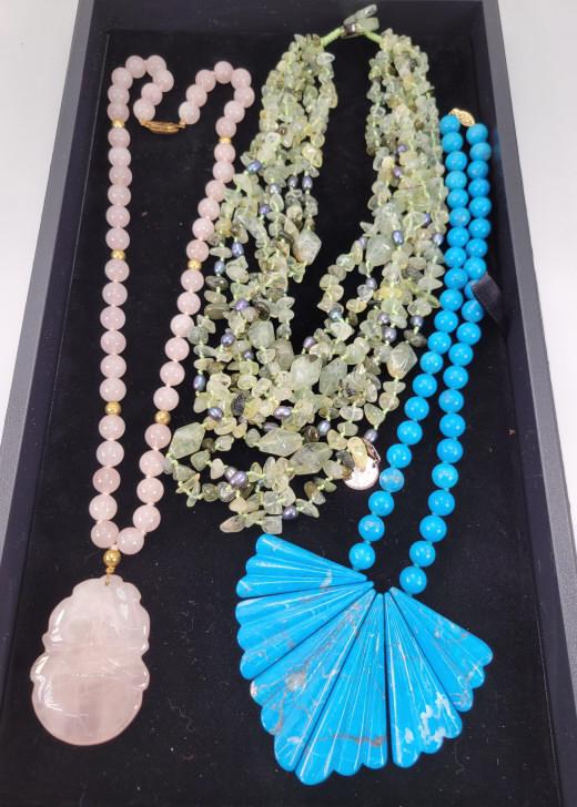 Estate Lot of Assorted Quartz & Turquoise Necklaces (1 of 11)