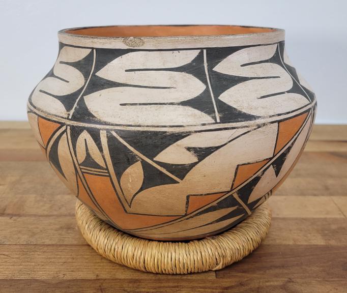 Native American Acoma New Mexico Poly Chrome Pottery - Signed (1 of 10)