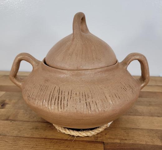 Rose Naranjo (1917-2004) Santa Clara Pueblo Vessel (1 of 9)