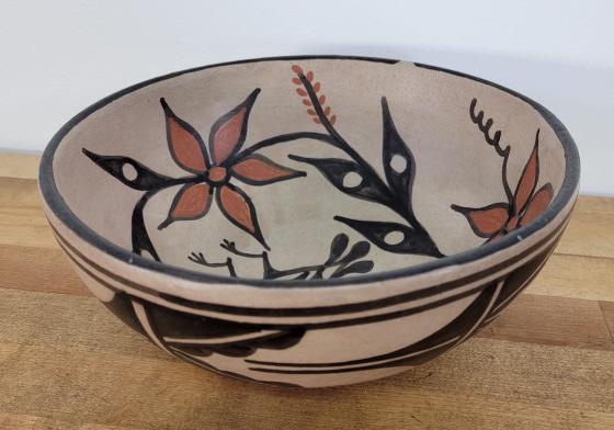 Hilda Coriz Santo Domingo Pottery Dough Bowl (1 of 5)