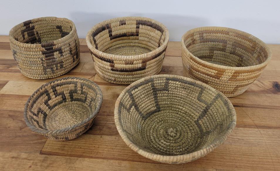 5pc Lot of Native American Woven Baskets (1 of 12)