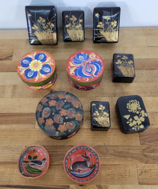 11pc Lot of Vintage Painted & Lacquered Boxes: Description: This lot includes a 11 piece estate grouping of vintage & antique boxes. Many of which are painted & lacquered. See photos for details and lot contents, you get everything seen in the pho