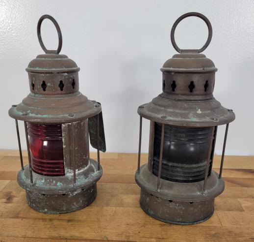 Pair of Antique Brass Port & Starboard Lanterns (1 of 9)