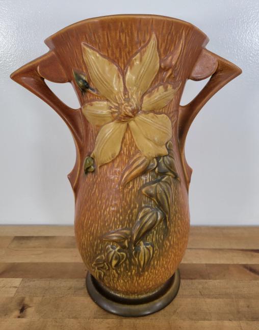 Roseville Pottery Floor Vase Clematis 1111-15" (1 of 7)