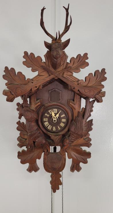 Vintage Hunter Style Cuckoo Wall Clock (1 of 16)