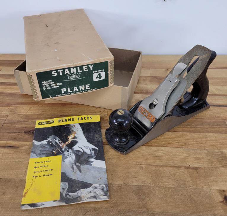 Vintage Stanley No. 4 Wood Plane in Box! (1 of 12)