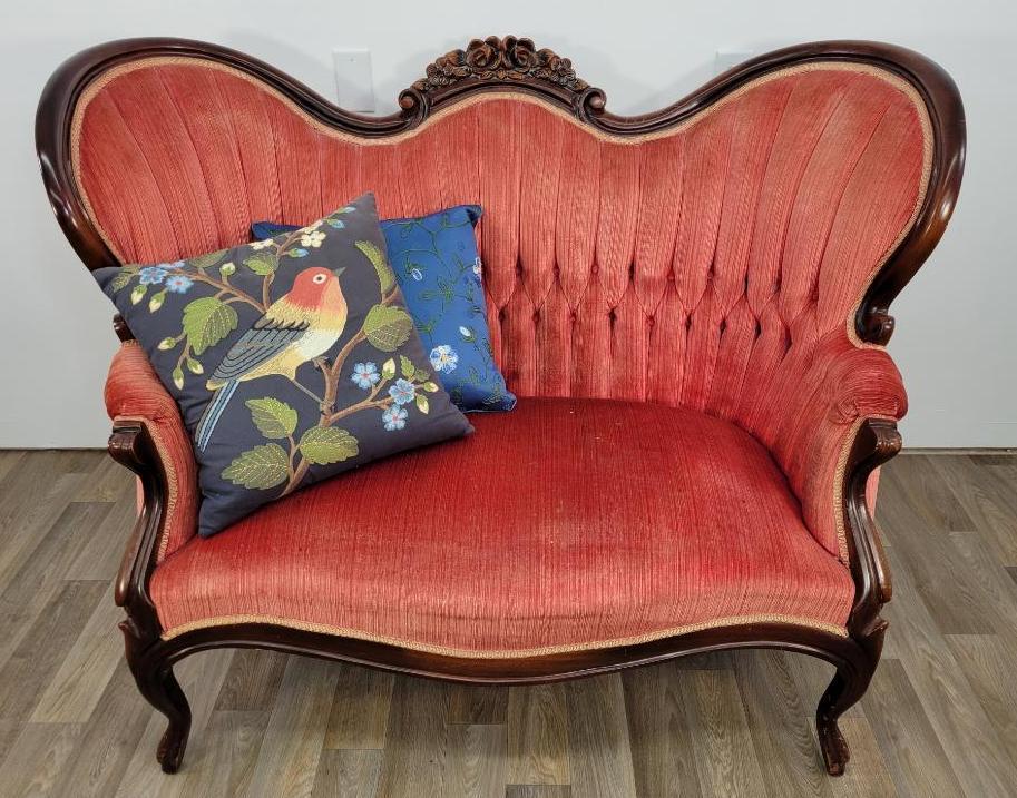 Vintage Victorian Style Settee (1 of 9)