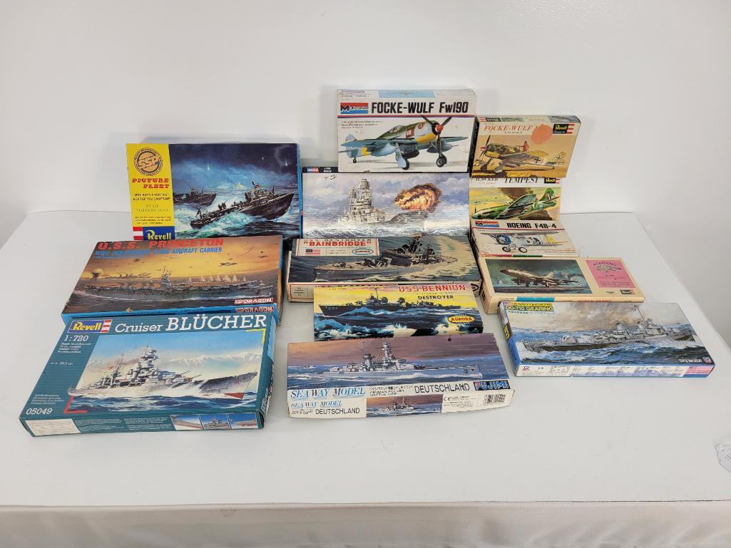 Vintage Model Kits Estate Collection -Lot #7 12pc (1 of 7)