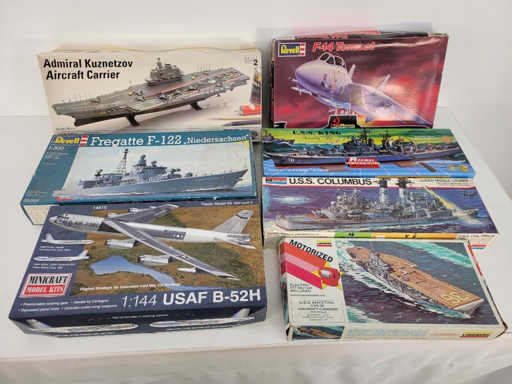 7pc Vintage Model Kits Estate Collection -Lot #16 (1 of 5)