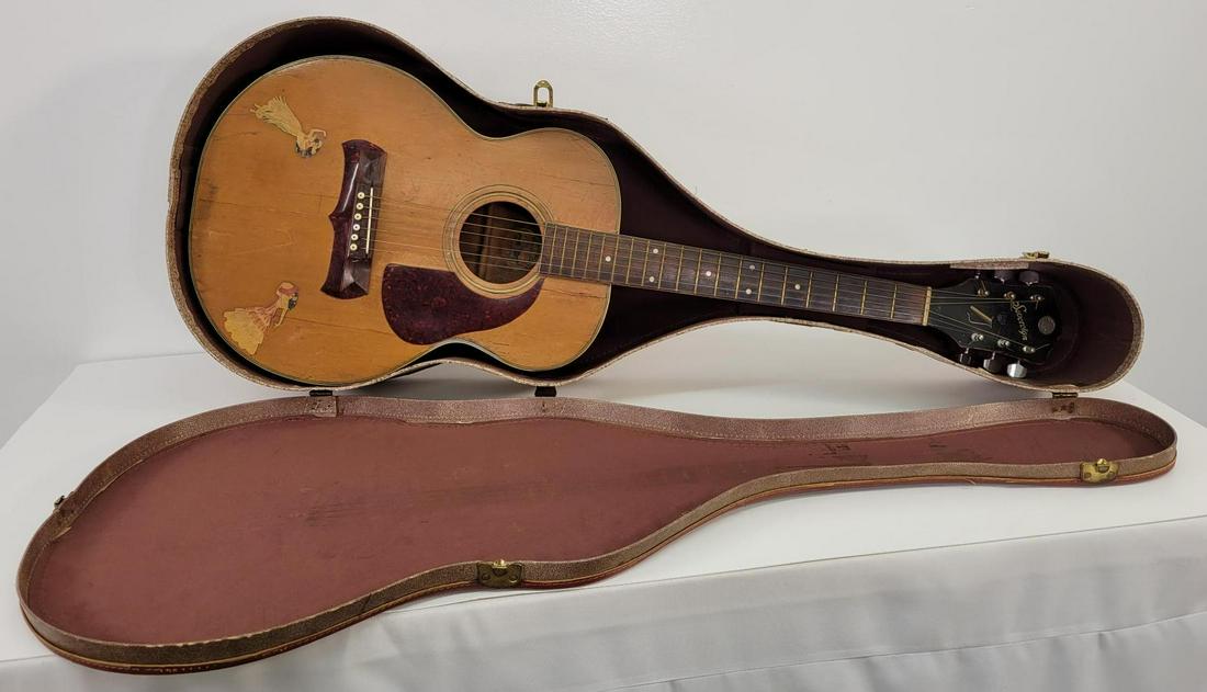 Vintage Sovereign Guitar in Case (1 of 14)