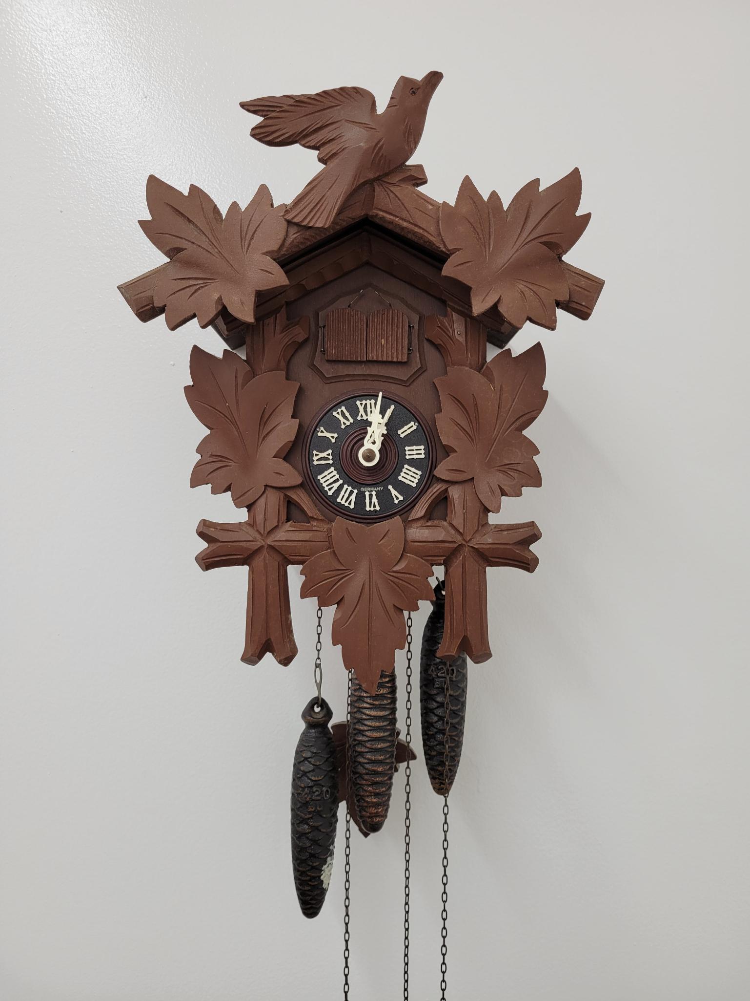 Vintage Black Forest Walnut Cuckoo Wall Clock (1 of 10)