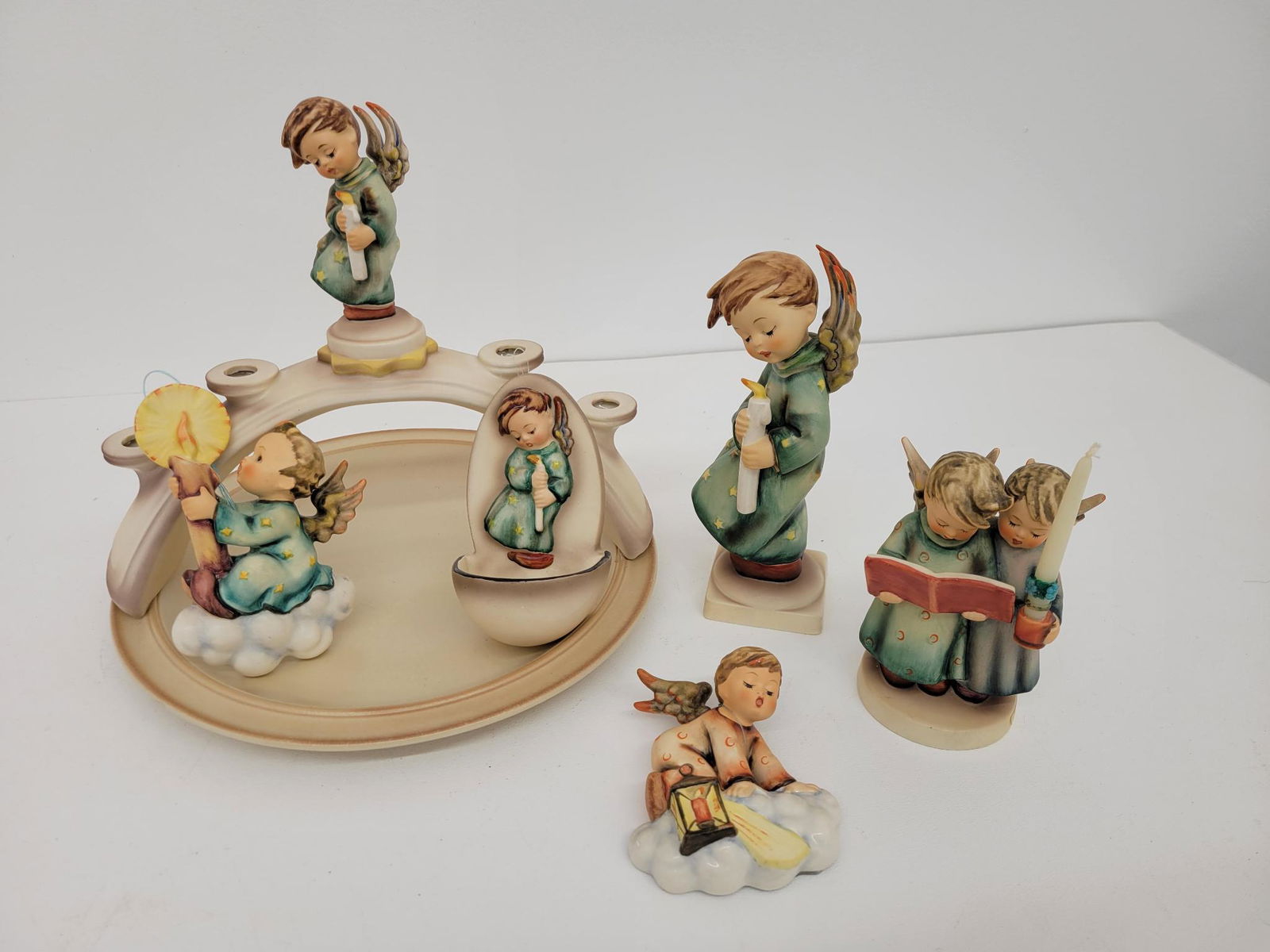 Lot #2 of Hummel Figurines (6pc) (1 of 8)