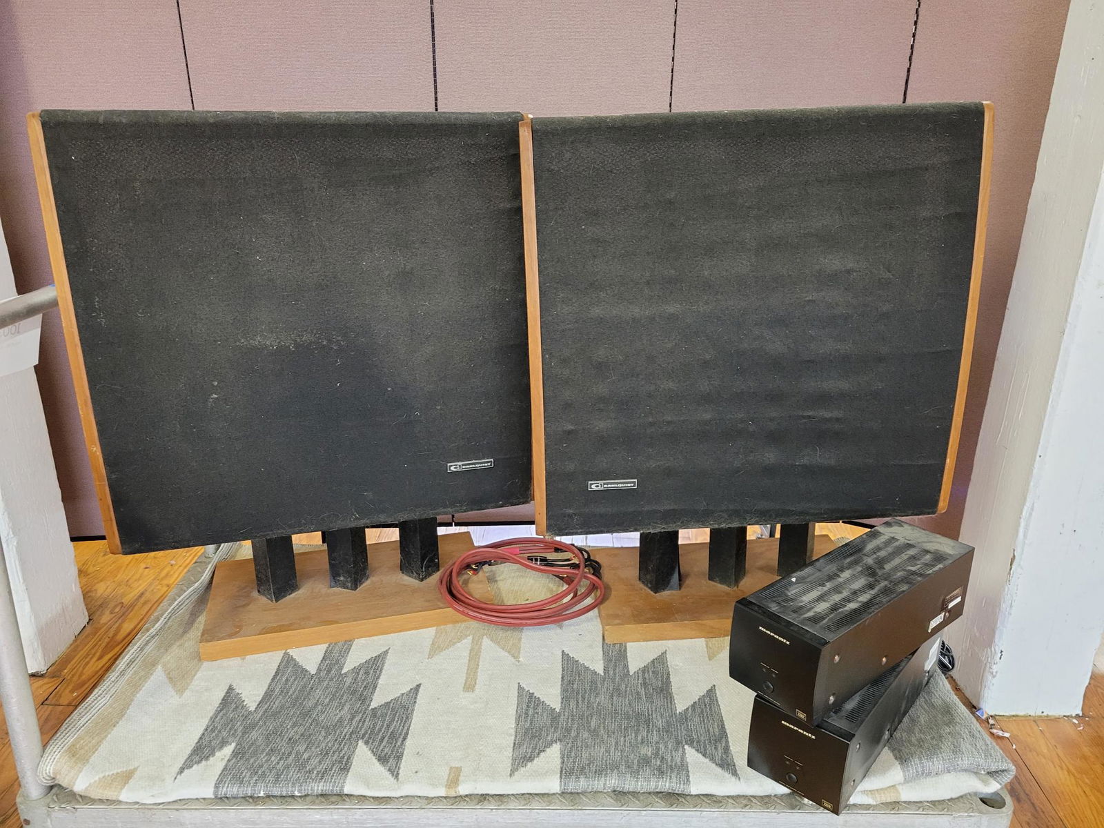 Pair of Vintage Dahlquist DQ-10 Speakers (1 of 11)