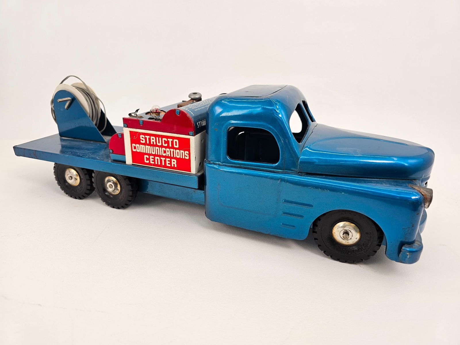 Structo No 270 Mobile Communication Center Truck (1 of 8)