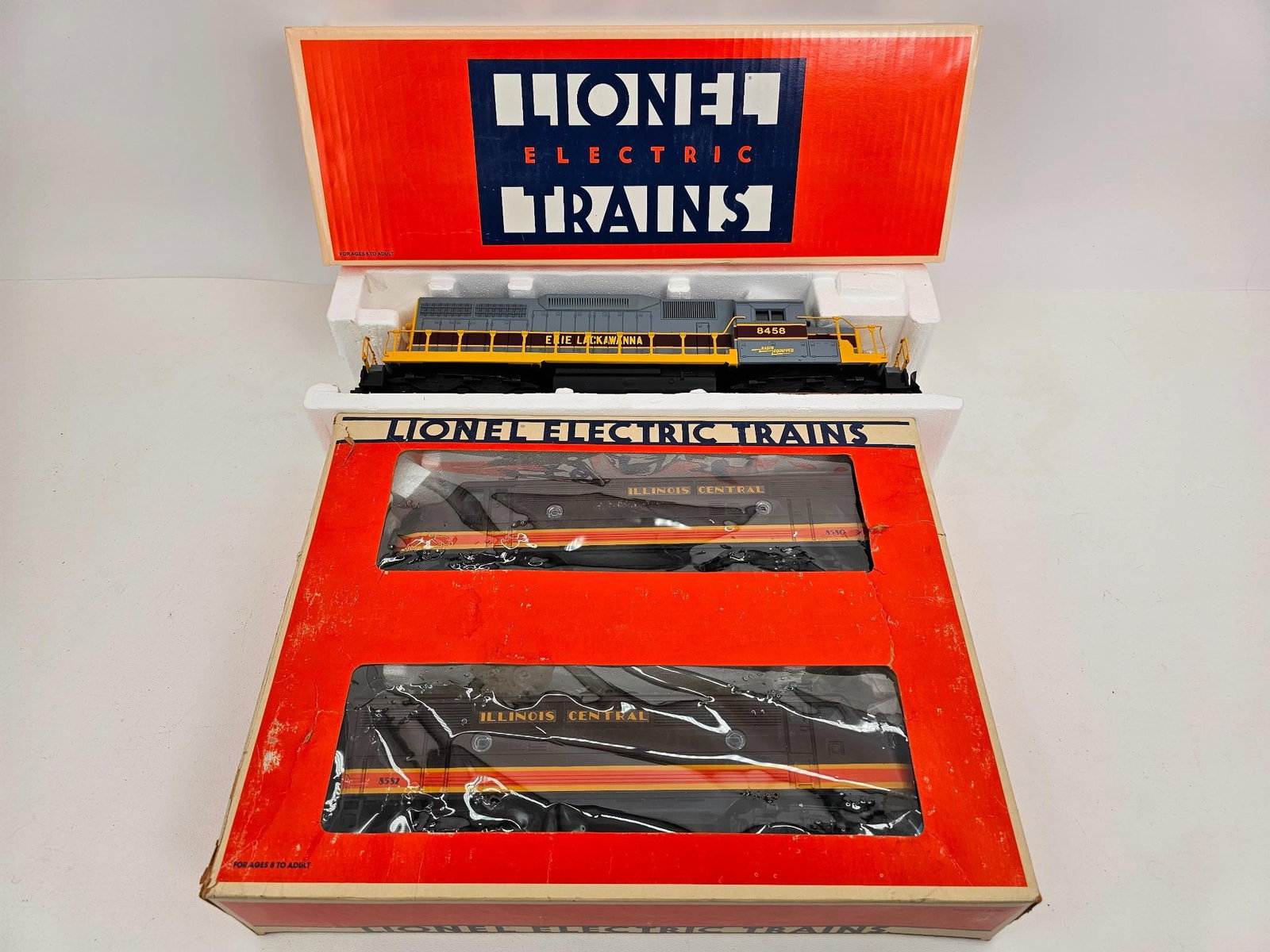 (2) Two Lionel "O" Gauge Train Engines in Boxes (1 of 4)
