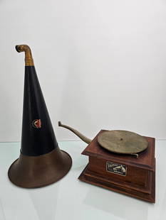 Victor Talking Mch. Co Type Z Phonograph - As-Is: The phonograph is in overall good antique condition but is unfortunately missing the reproducer arm that holds the horn up, the reproducer itself, and the crank. The motor seems clean and ready to fun