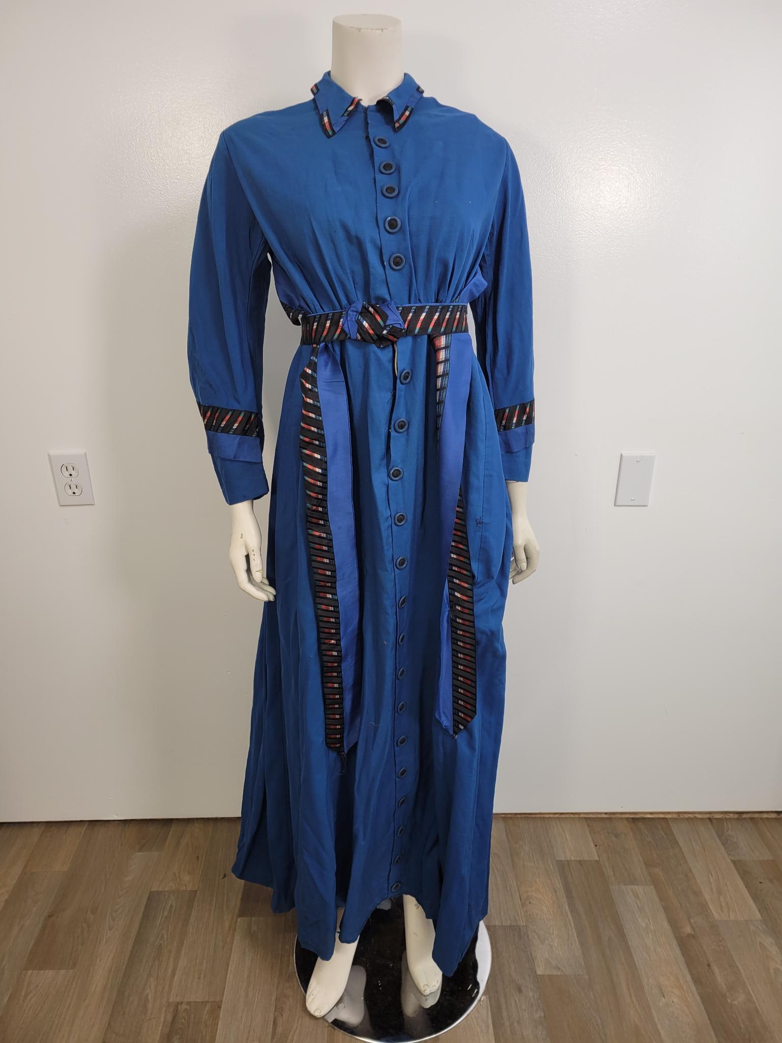 Blue Early 1900's Women's Costume (1 of 8)