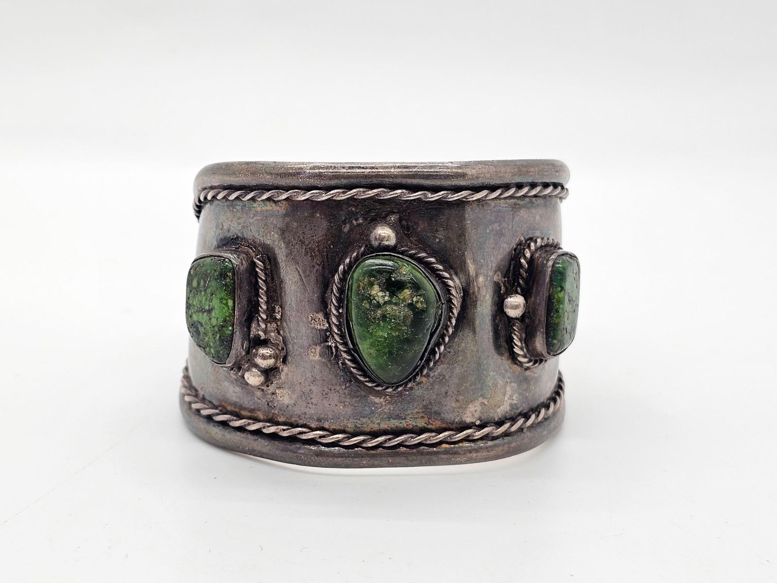Navajo Green Turquoise & Silver Cuff Bracelet (1 of 8)