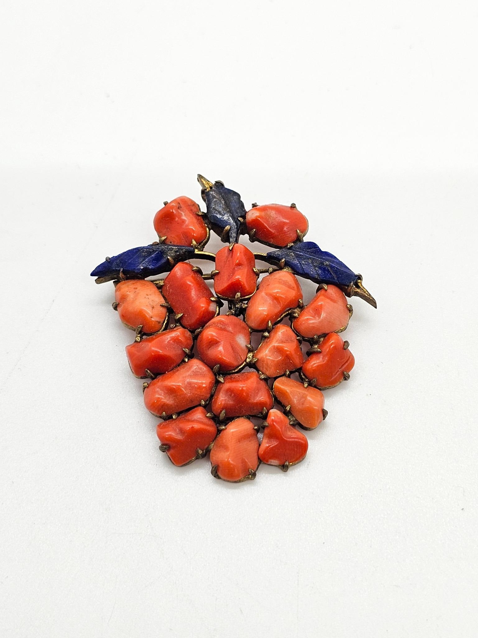 9K Yellow Gold Red Coral & Lapis "Grape" Pin: The pin / brooch is made up of polished red coral grapes with carved lapis for the leaves. The stones are set into a 9k yellow gold frame (Tested 8k-10k). The piece appears to be vintage in age, but i