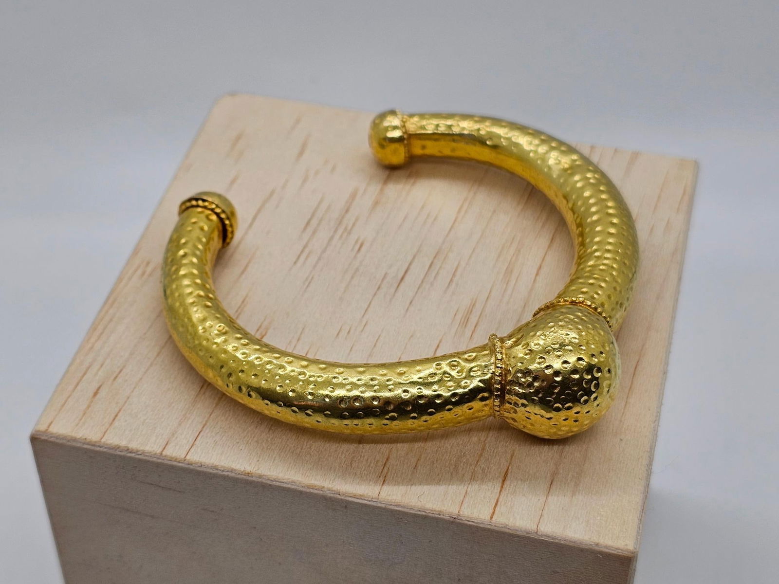 Hammered 22k Yellow Gold Bangle (1 of 7)