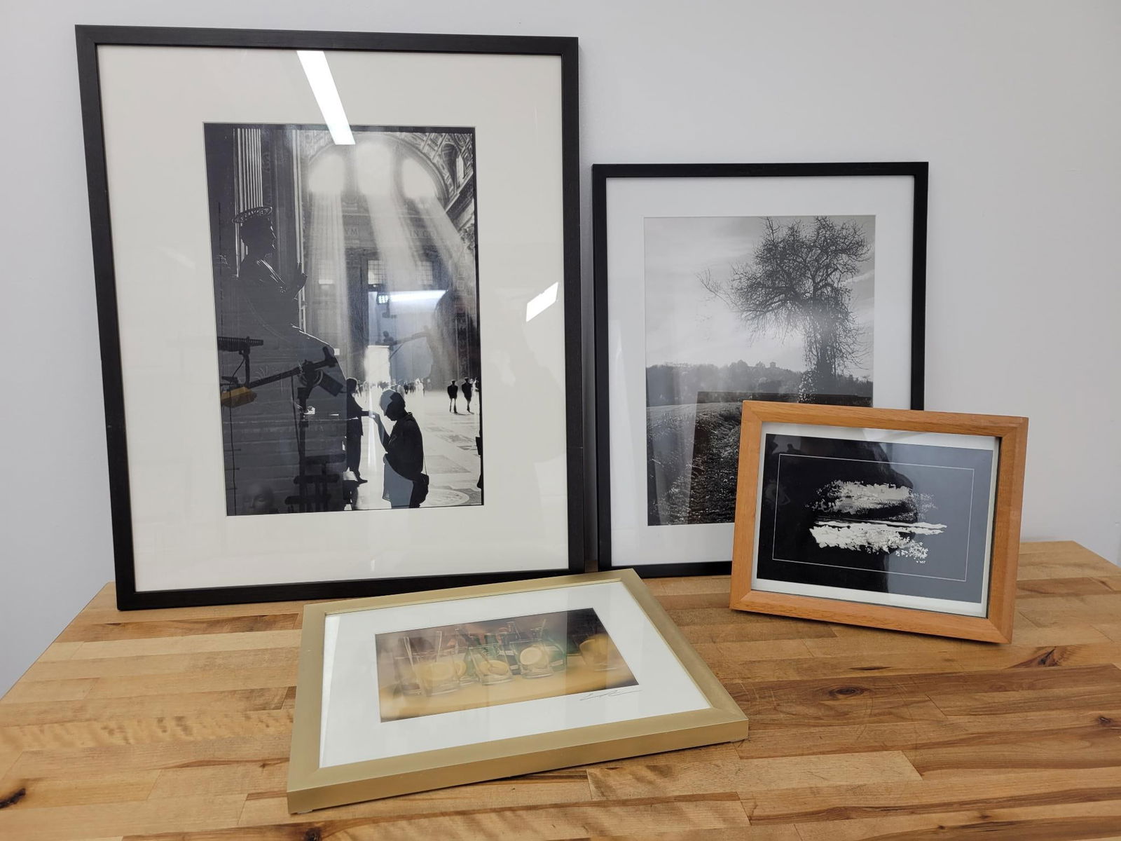9pc Grouping of Framed Photographs (1 of 11)