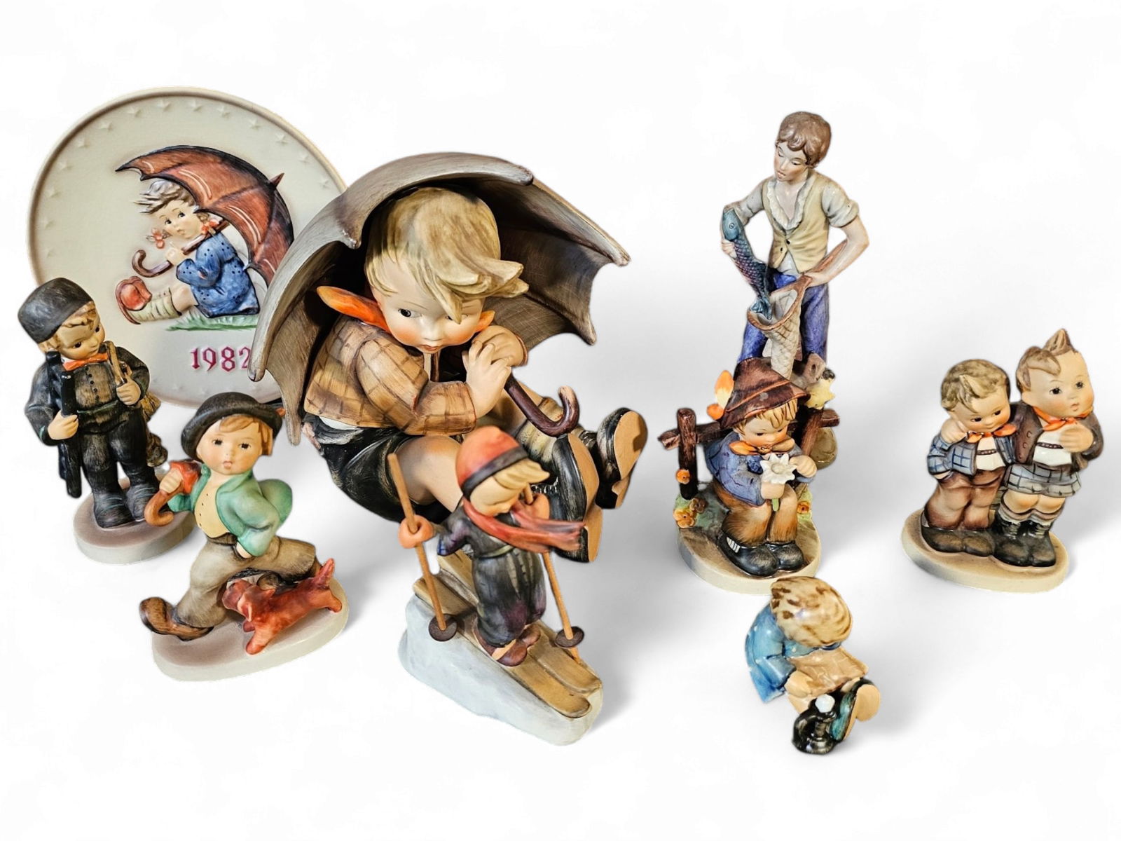 9 Piece Lot of Hummel Figures (1 of 13)