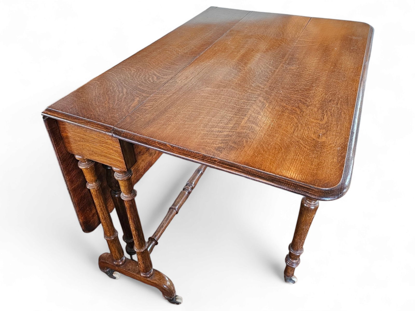 Late 19th C. Quarter Sawn Oak Thin Gate Leg Table (1 of 18)