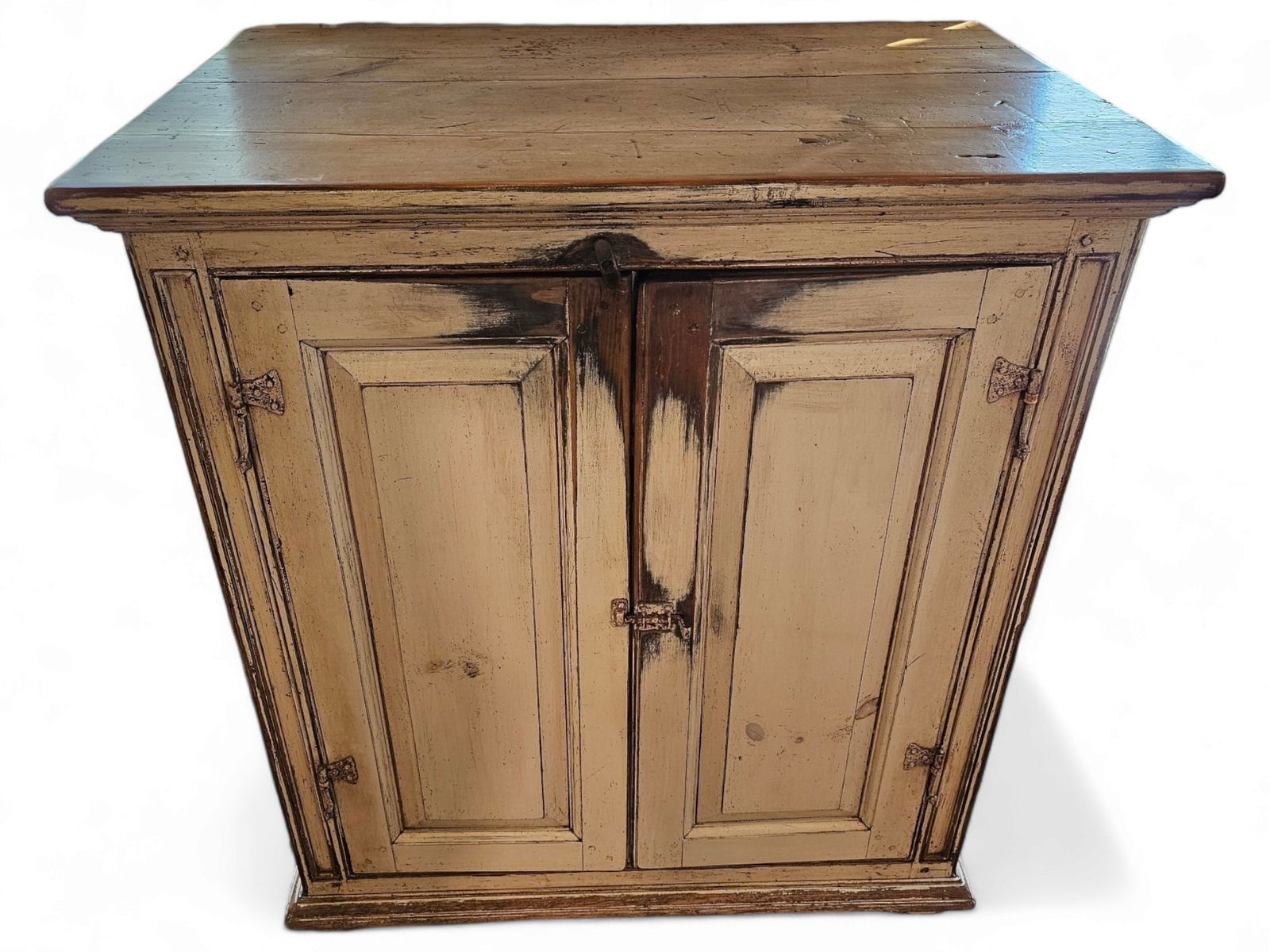 Rustic Antiqued White Painted 2 Door Cabinet (1 of 16)