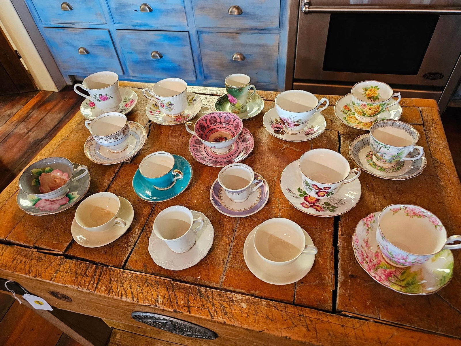 16pc Grouping of Antique Porcelain Teacups: This lot includes all of the assorted estate found porcelain teacups. Ages range from antique to vintage and they are all in good condition. Some small flea-bite chips may be present as we did not ins