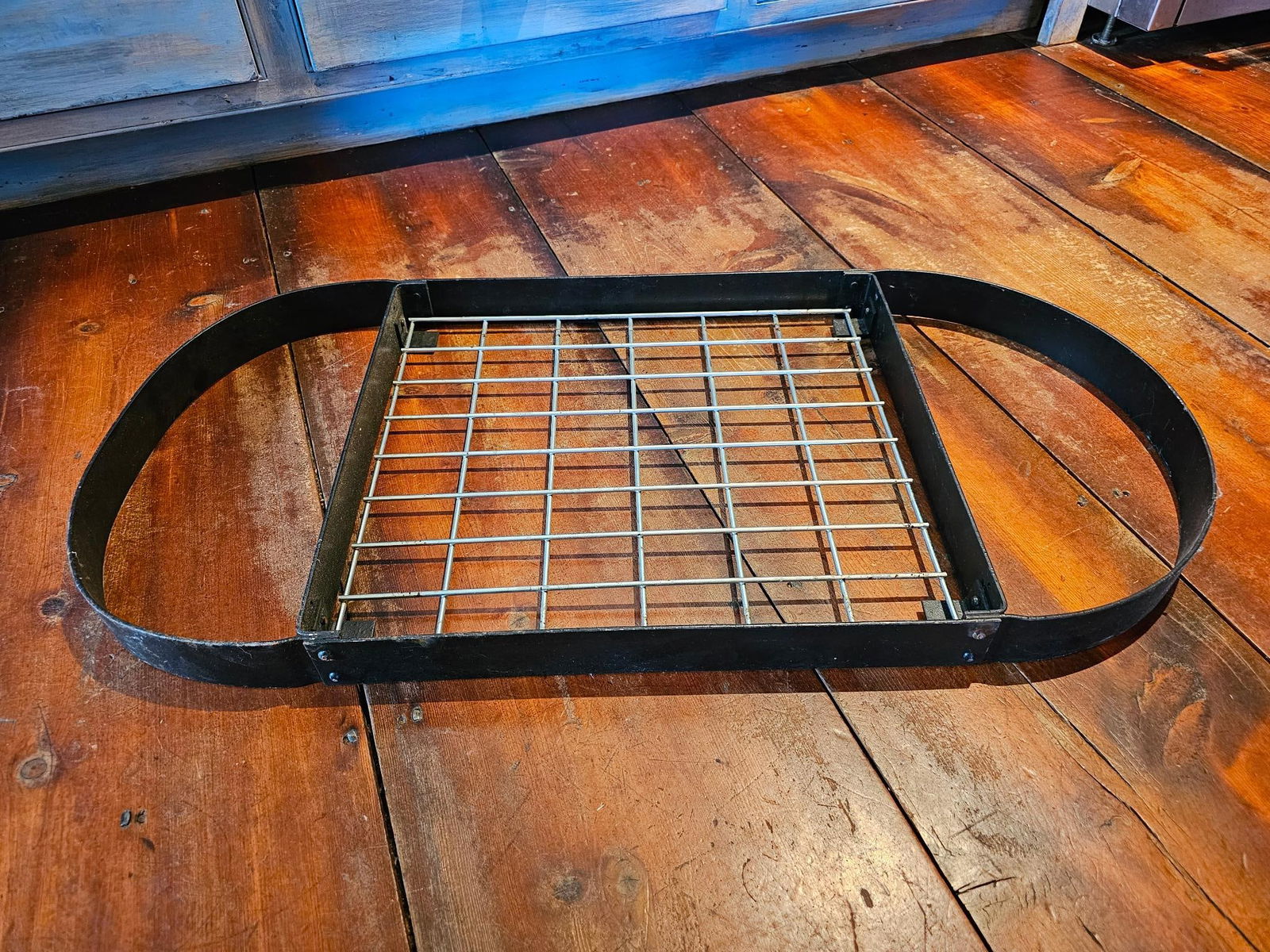Hanging Oval Pot Rack (1 of 3)