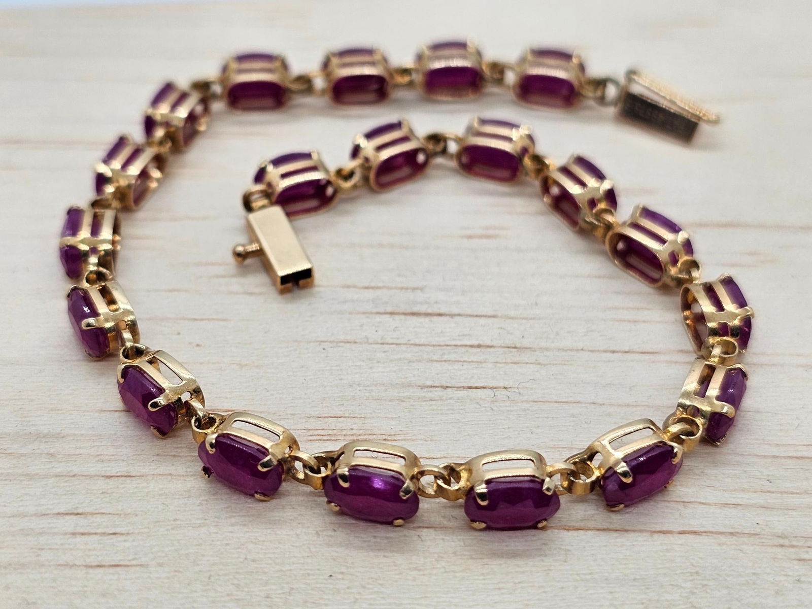 14K Yellow Gold & Topaz Gemstone Bracelet (1 of 13)