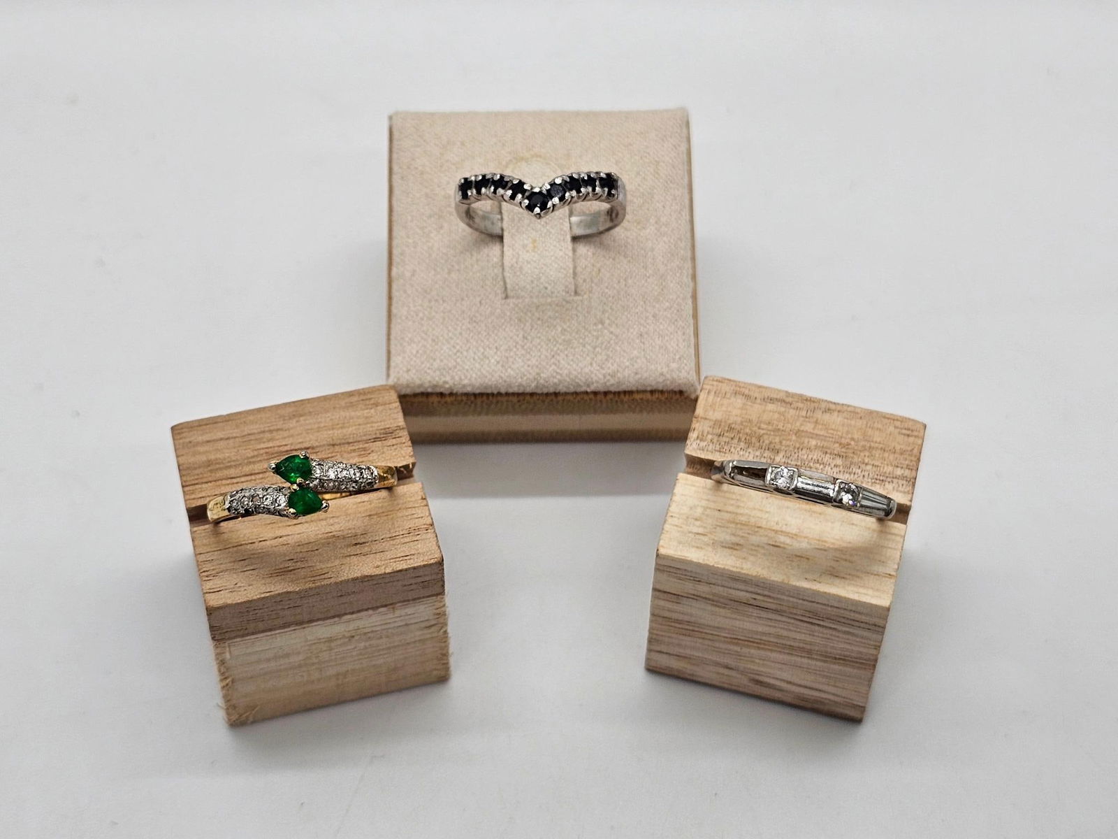 Grouping of Estate Jewelry Rings - Gold & Platinum (1 of 16)