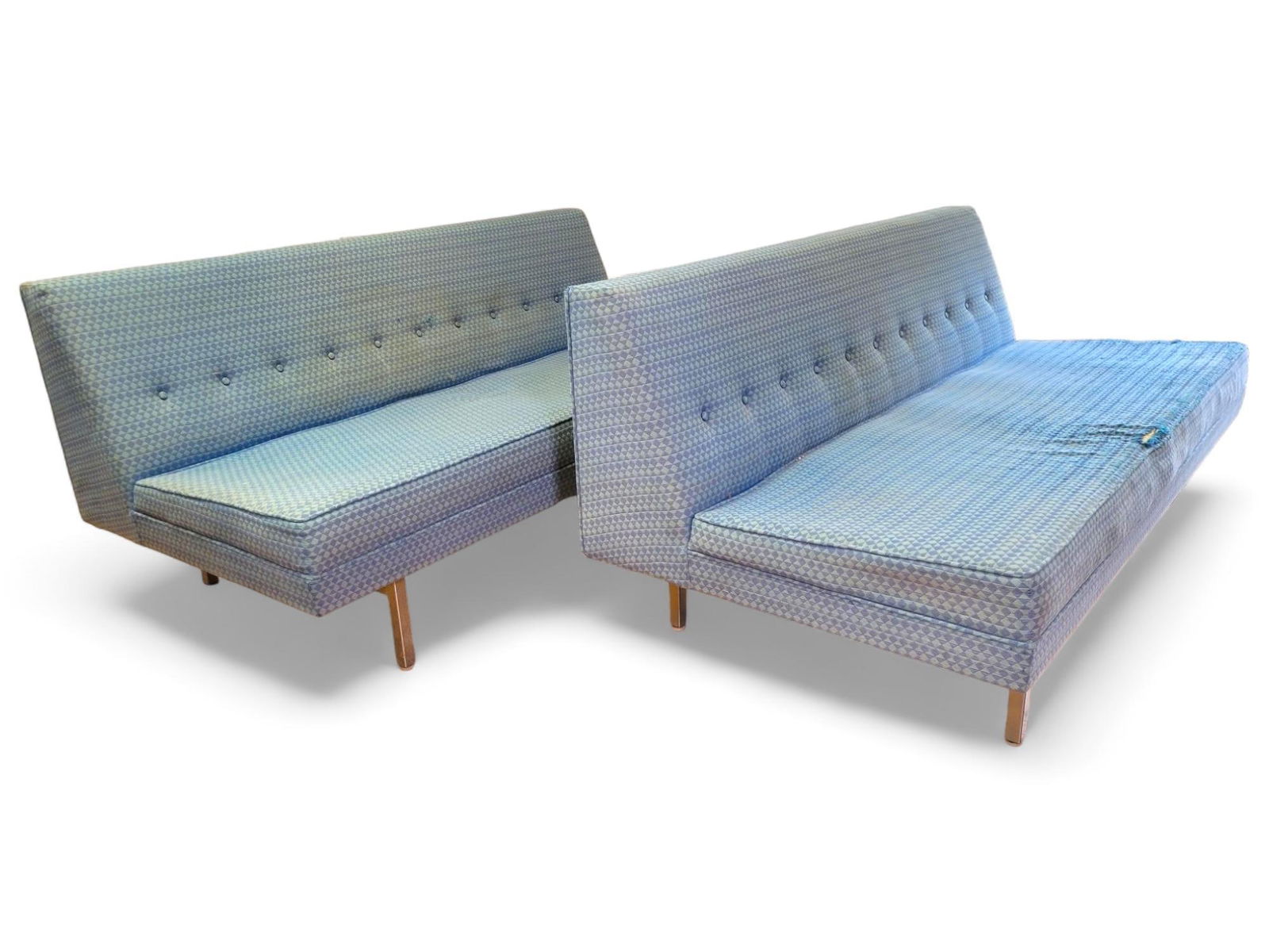 MCM George Nelson for Herman Miller Sofas (1 of 20)