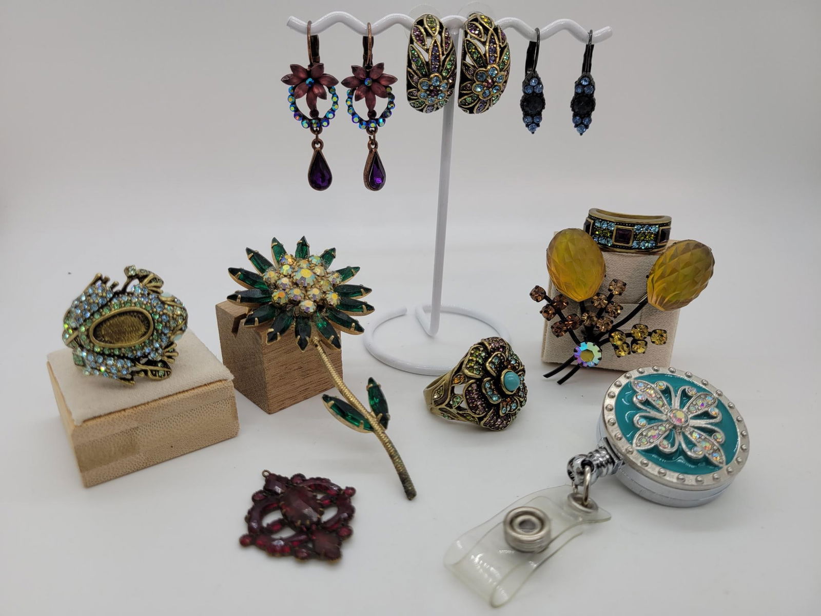 Multi Colored Gemstone Costume Jewelry (1 of 14)