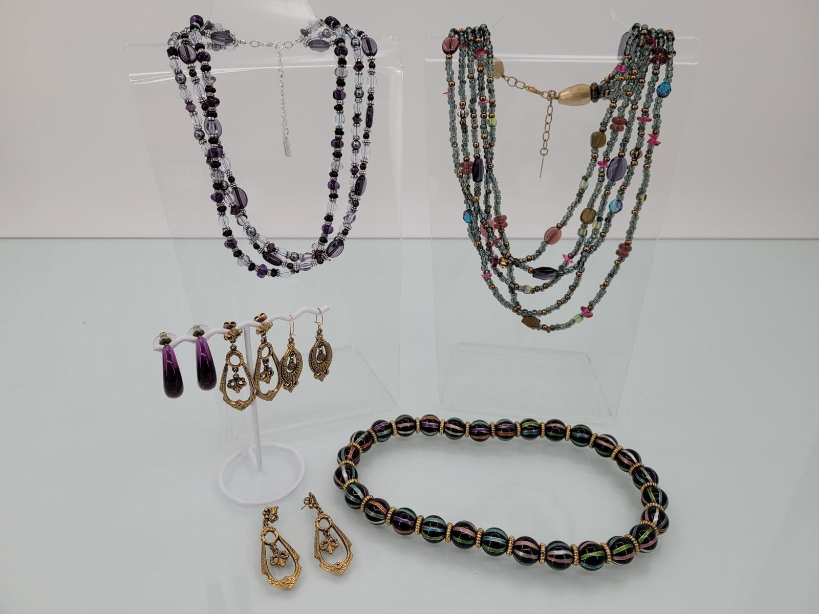 Modern Purple Beaded Jewelry (1 of 7)