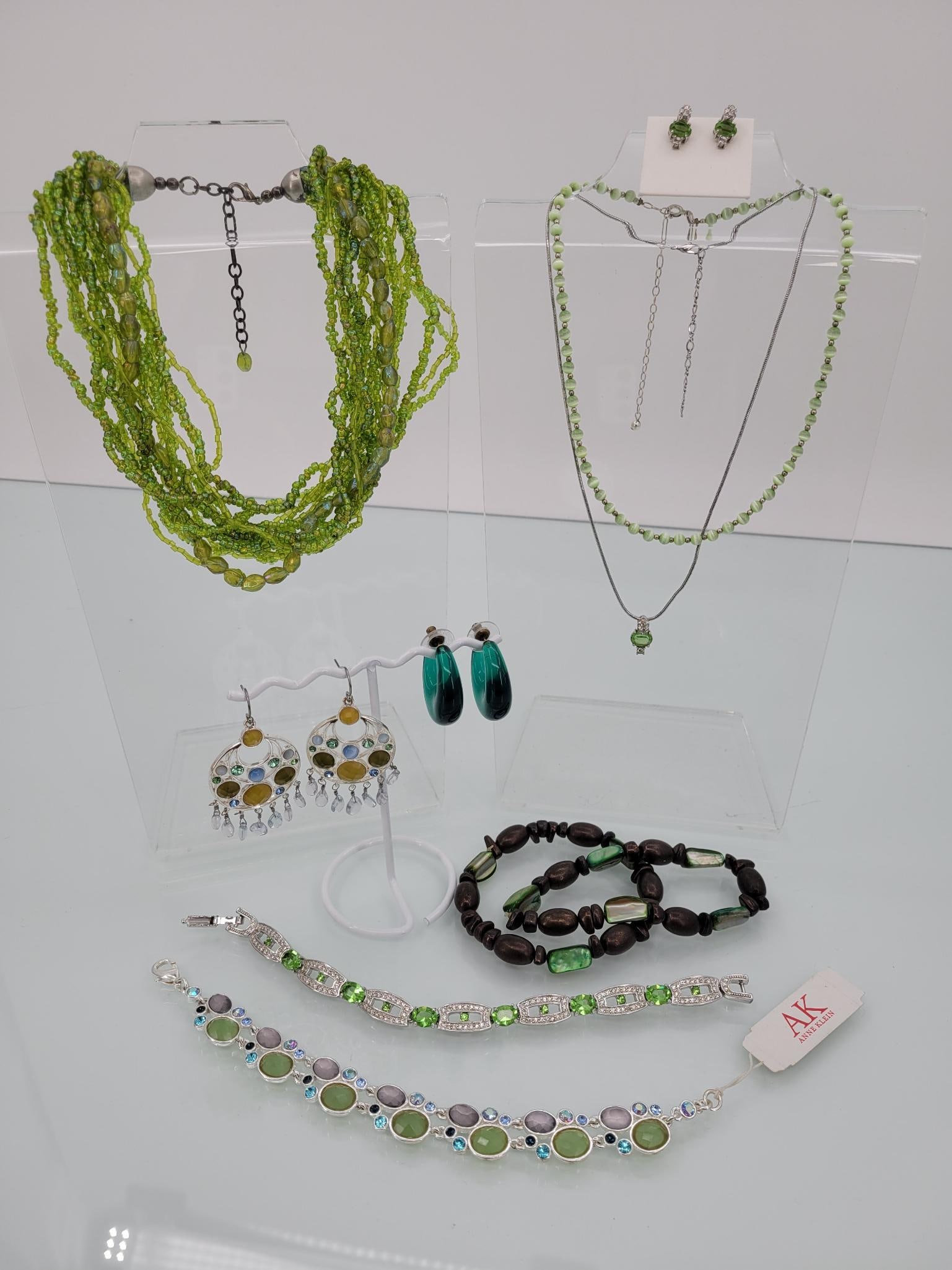 Green Contemporary Jewelry Lot (1 of 11)