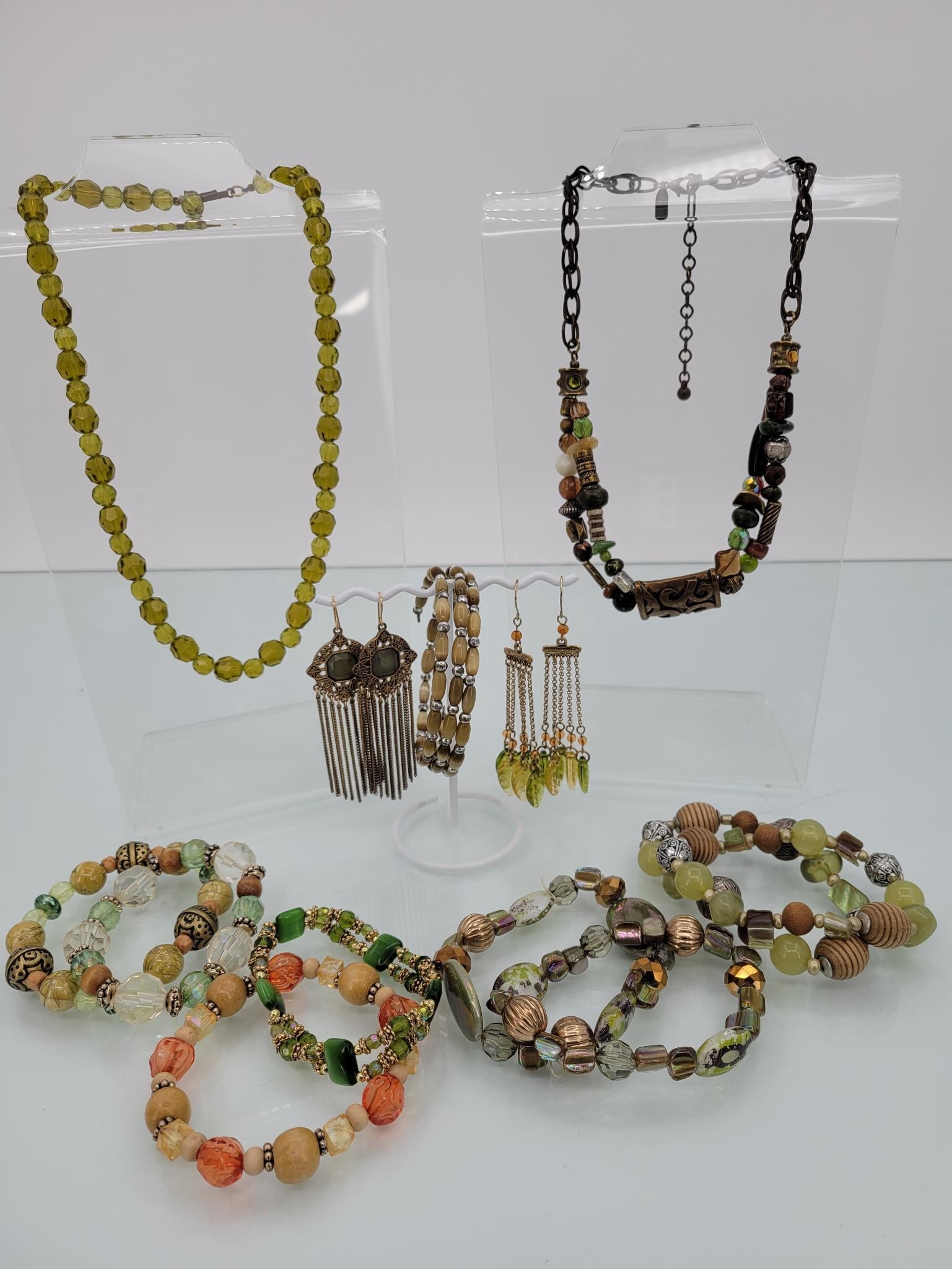 Earthy Green Contemporary Jewelry Lot (1 of 10)