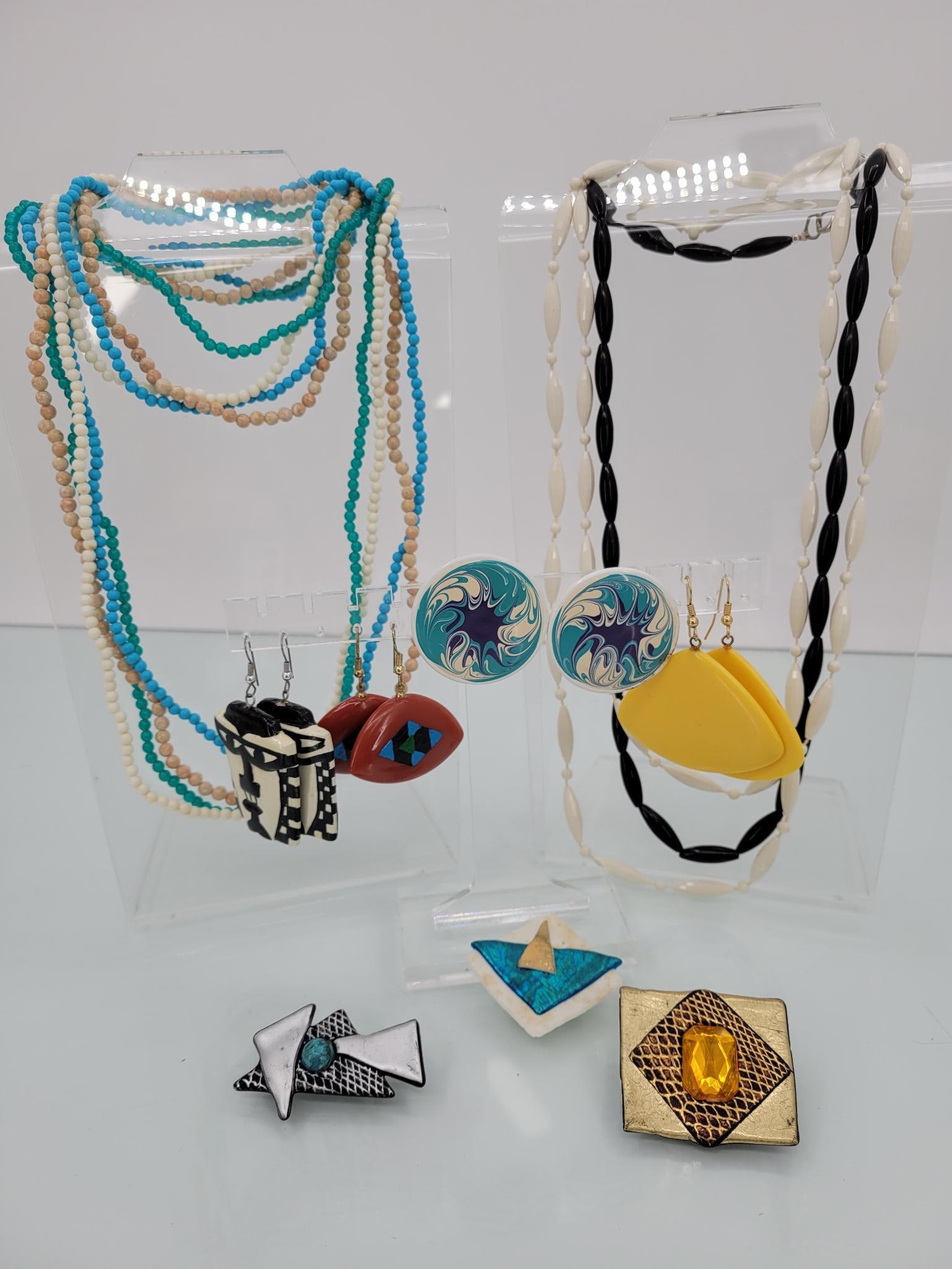 Funky 80s Clay And Plastic Jewelry Lot (1 of 10)