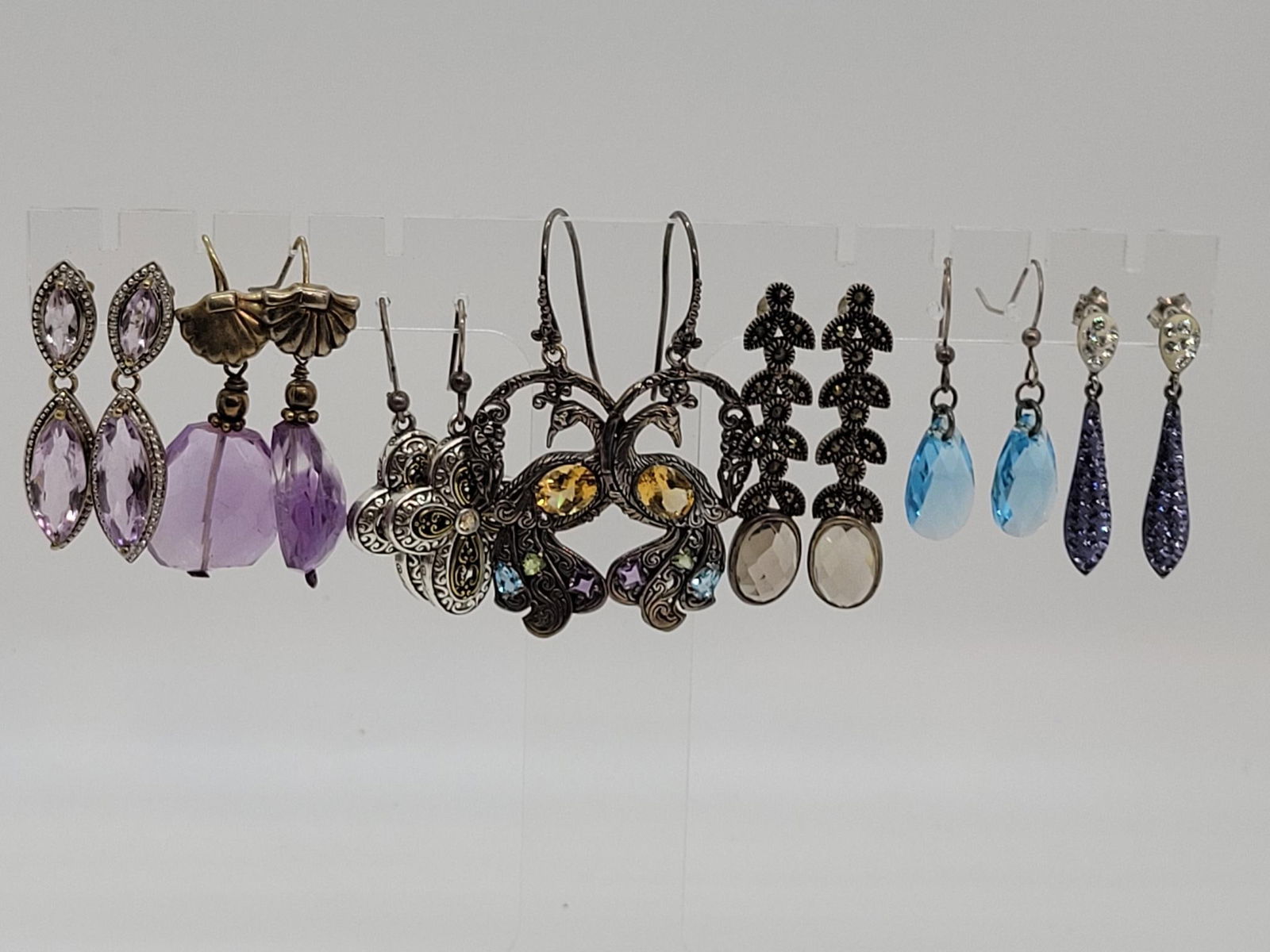 Lot OF Seven Silver And Gemstone Vintage Earrings (1 of 19)