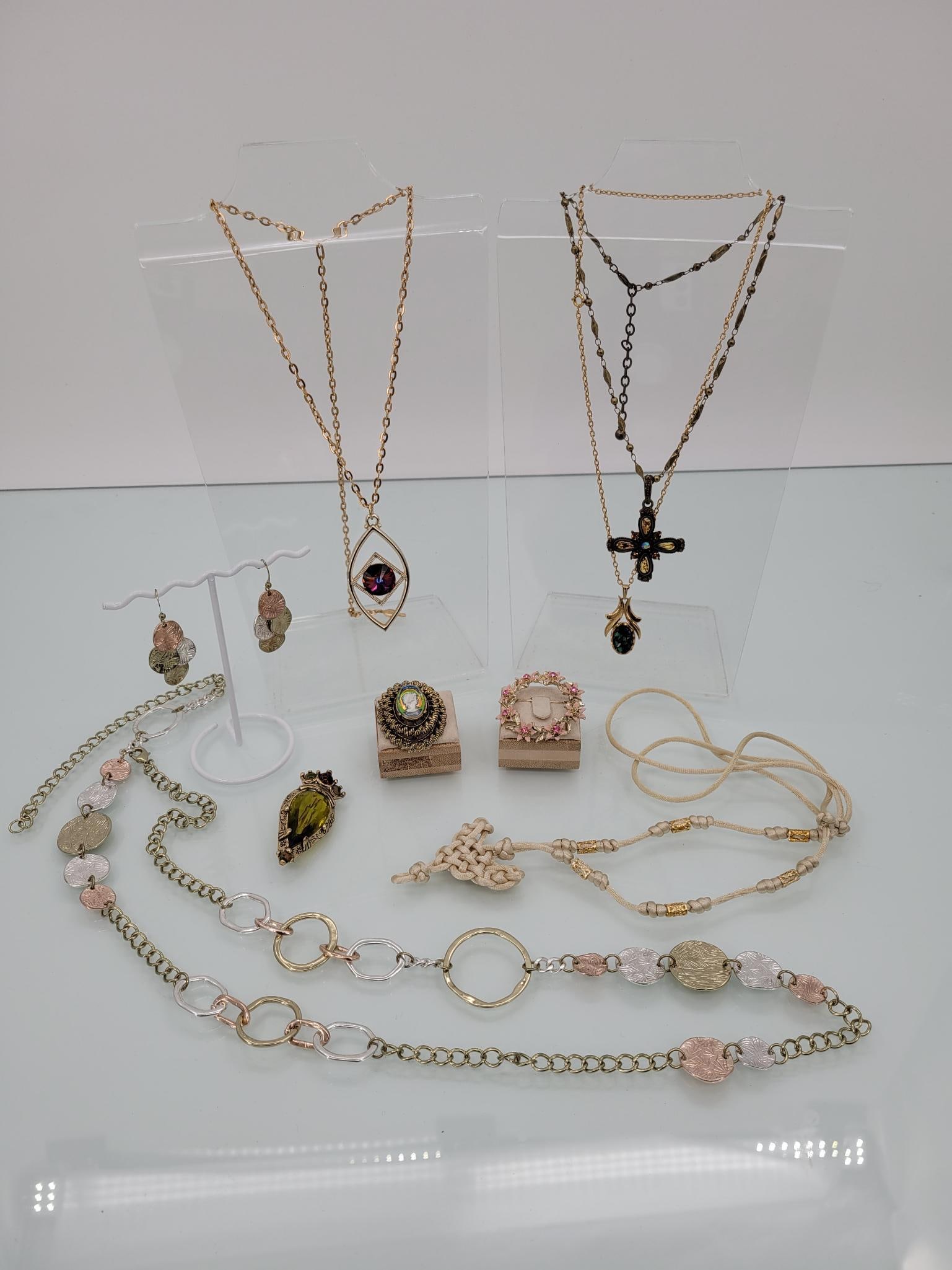 Mixed Metals And Colored Stones (1 of 13)