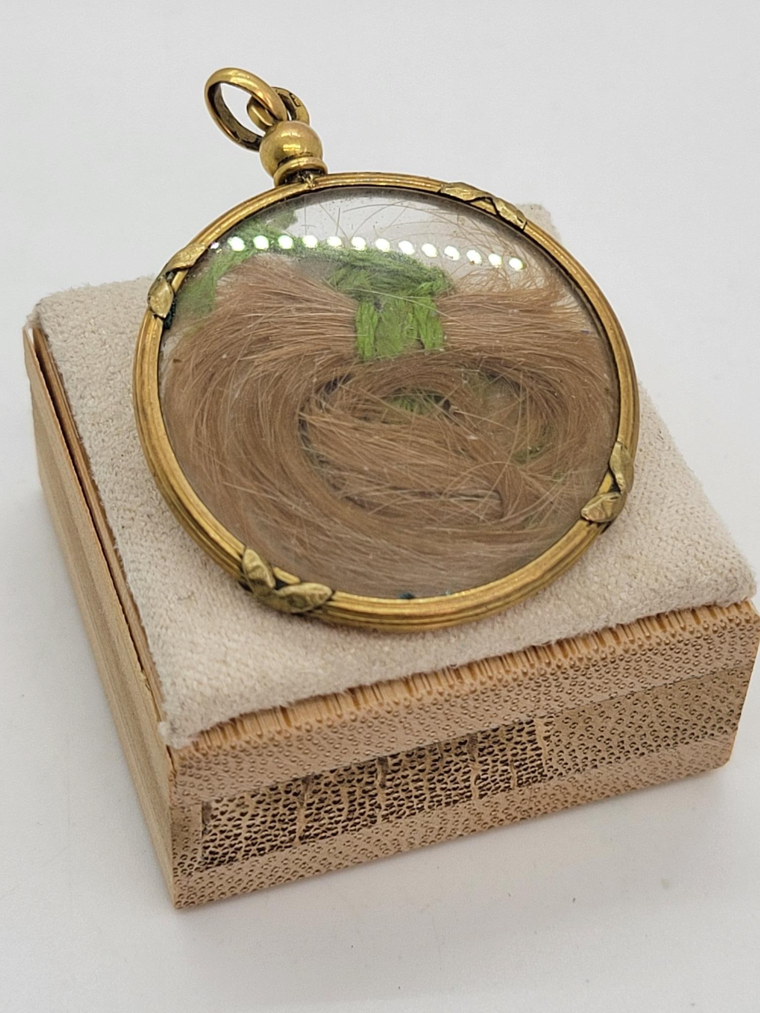 10K Gold Victorian Hair Mourning Pendent (1 of 6)