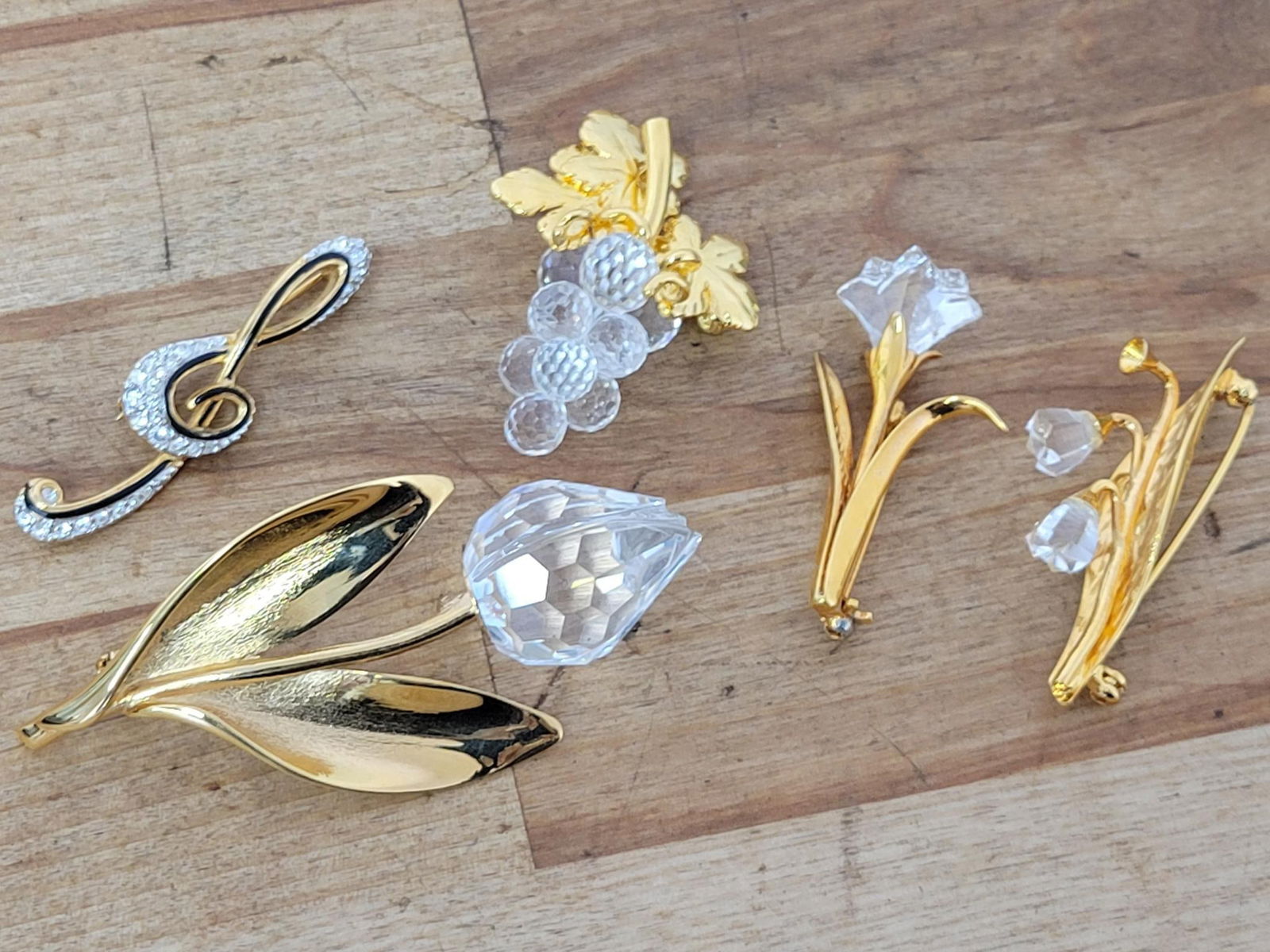 Lot Of Five Swarovski Crystal Pins (1 of 13)