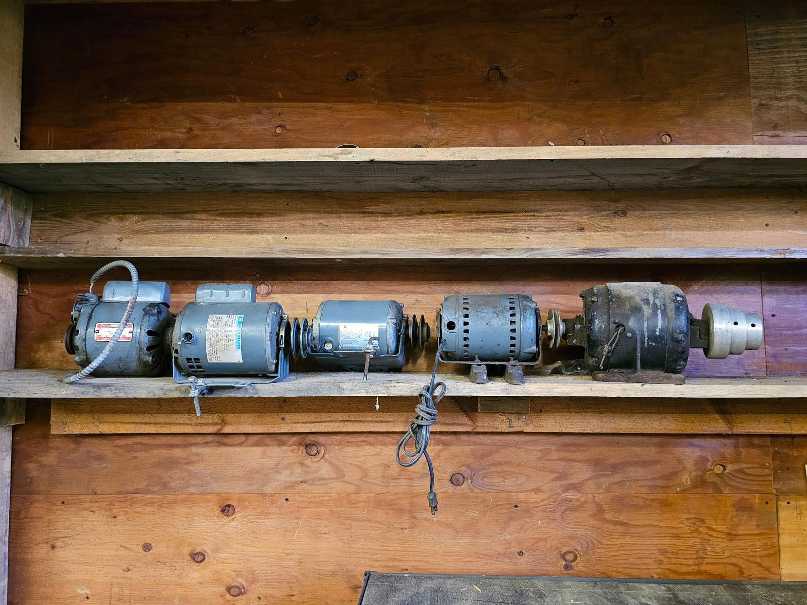 Estate Found Grouping Of Electric Motors (1 of 8)