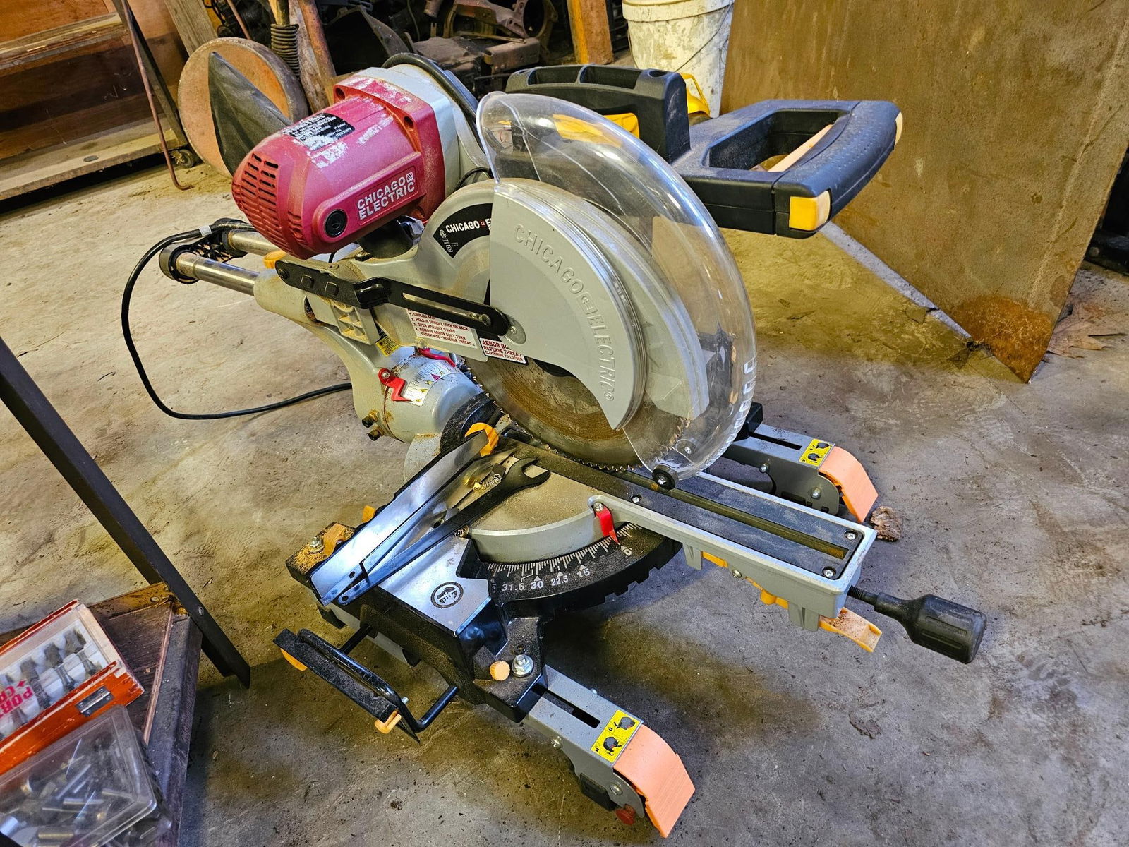 Chicago Electric 12" Double Bevel Miter Saw (1 of 8)