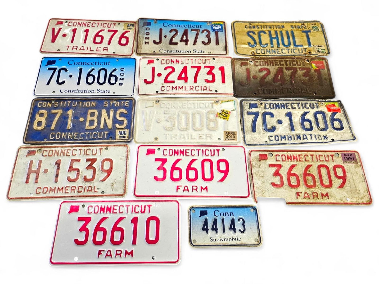 Estate Found Lot of License Plates (1 of 7)
