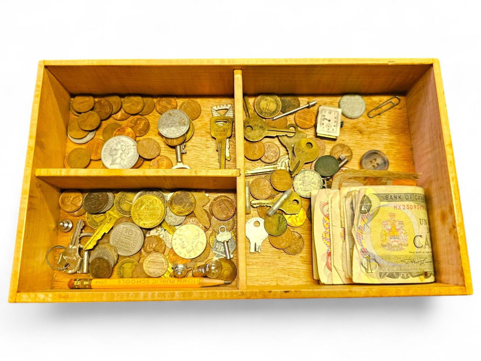 Box of Foreign Coins and Currency (1 of 6)