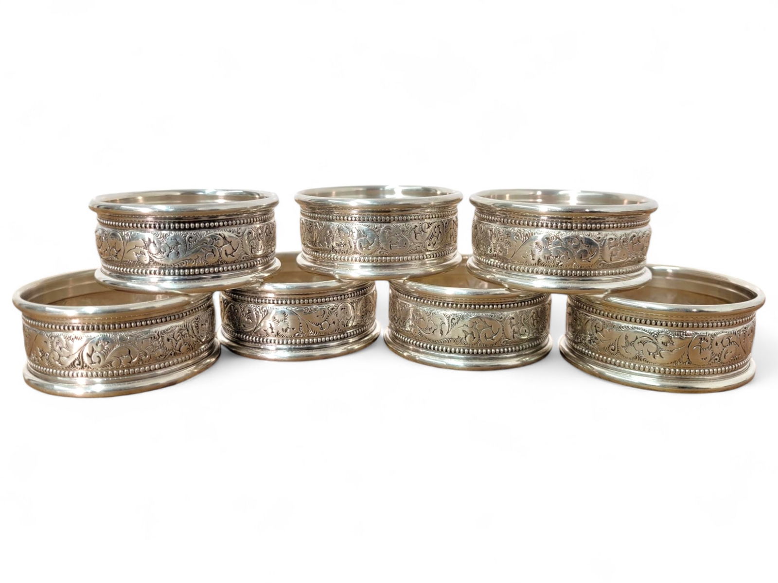 Set of 8 Alvin Silver Napkin Rings (1 of 7)