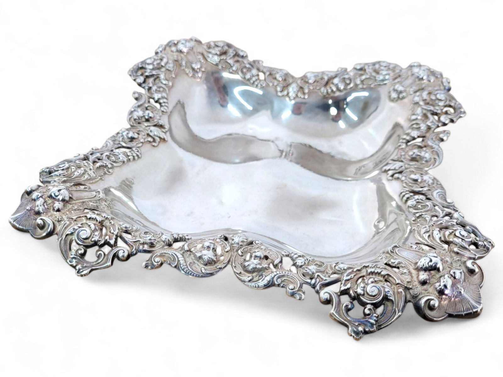 Ornate WM. Wise & Son Sterling Silver Serving Dish (1 of 9)