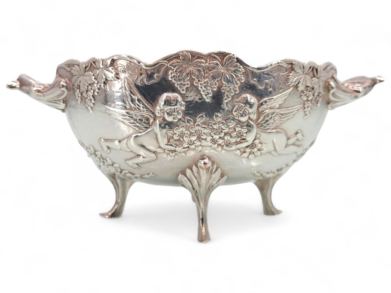 Antique Sterling Silver Bowl with Cherub Motif (1 of 9)